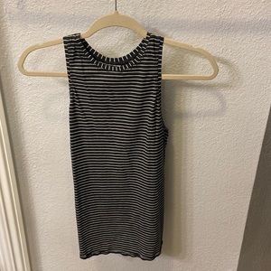 Lululemon size 4 open back tank